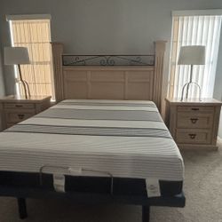 4 Piece Bedroom Set - Solid Wood