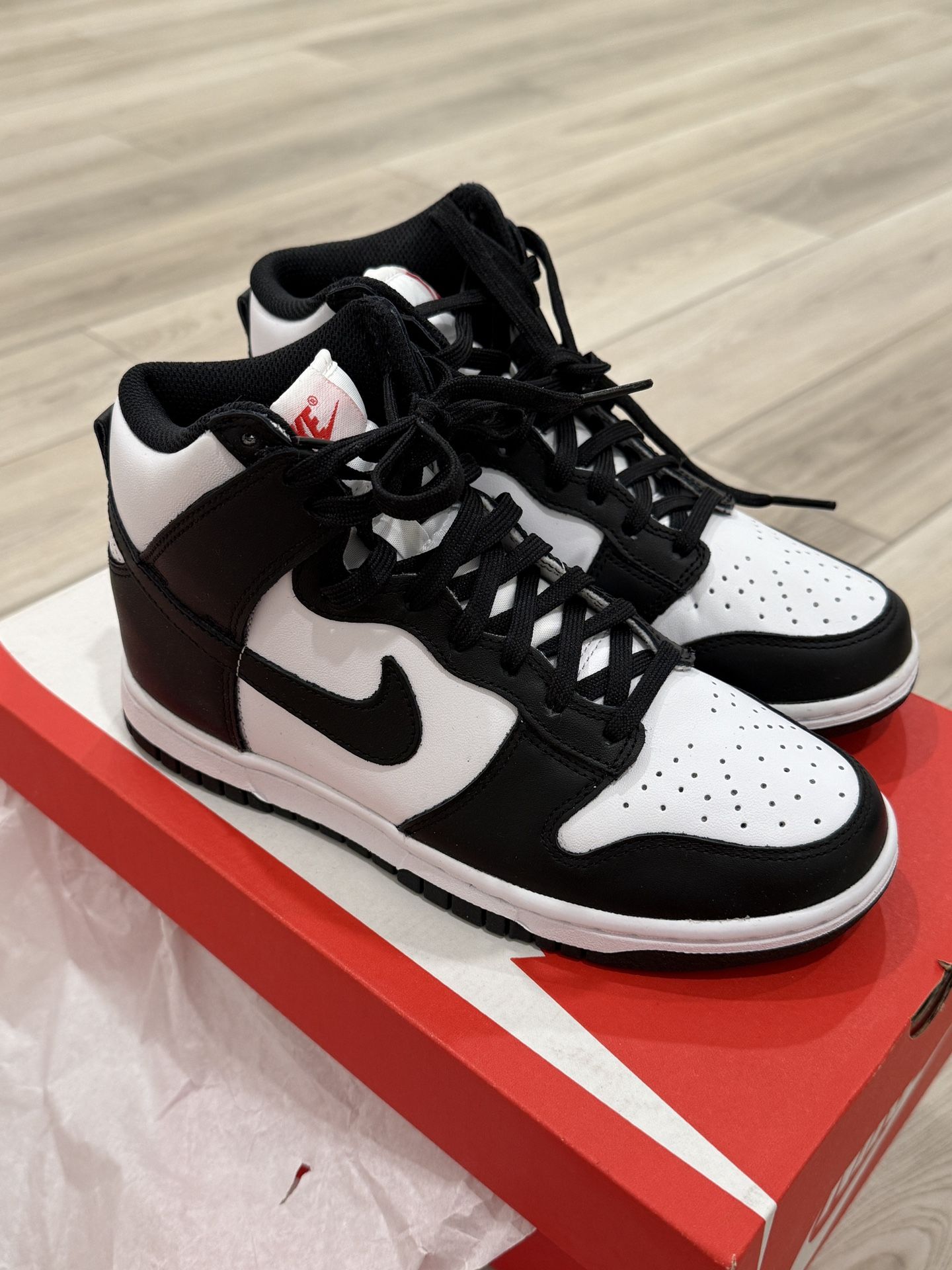 Nike Dunk High Women’s