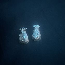 Money bag earrings  10k