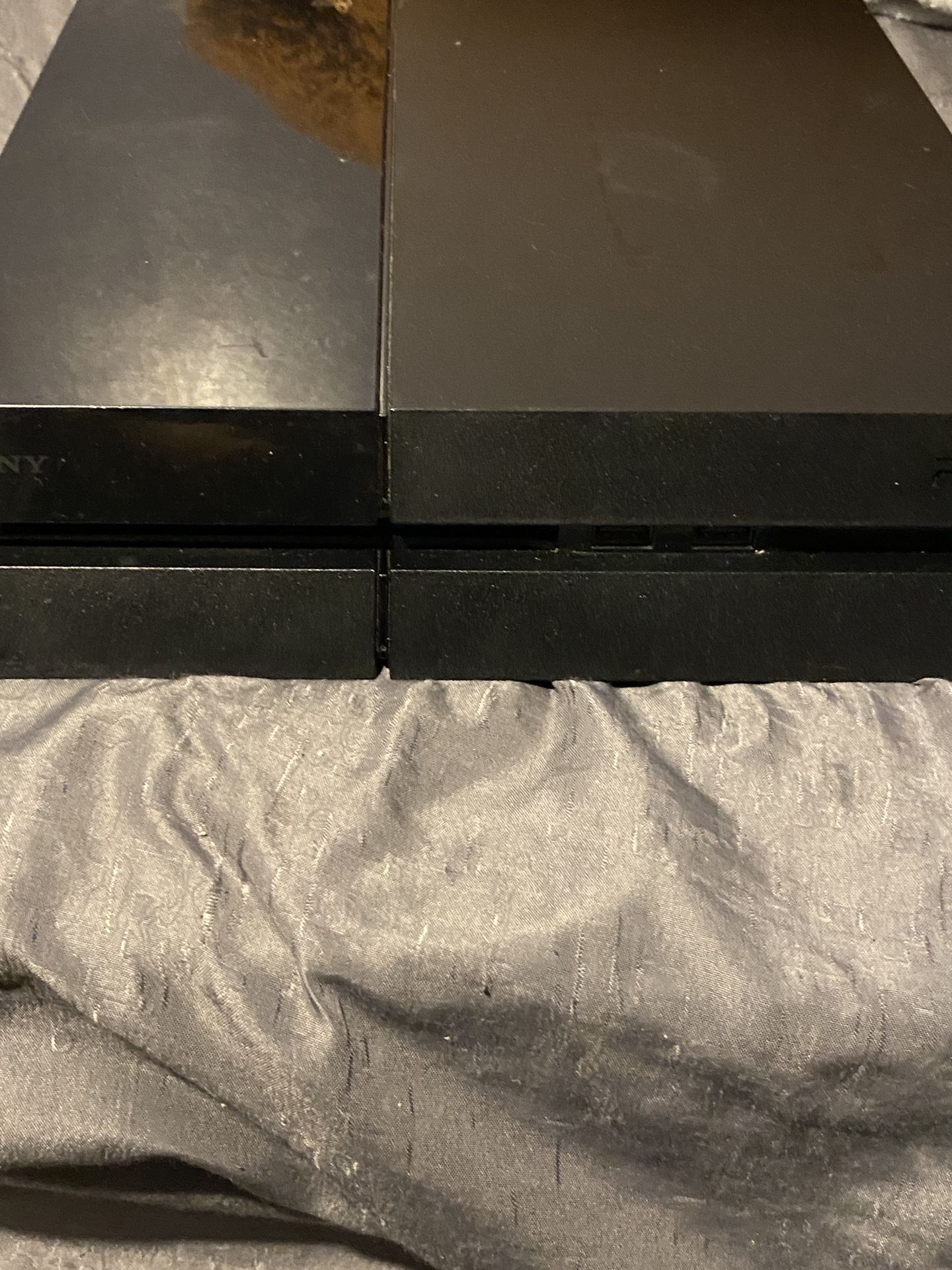 PS4 Pro Look At Descripción