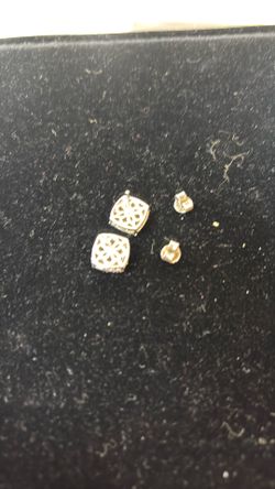 Earring