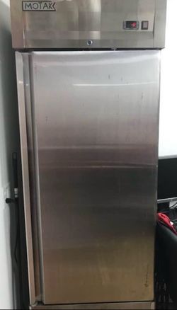 Commercial kitchen equipment