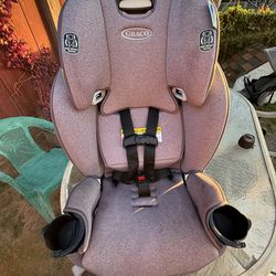 Graco 3-in-1 Car Seat – Clean, Safe, Ready to Use