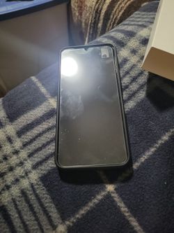 Revvl 8