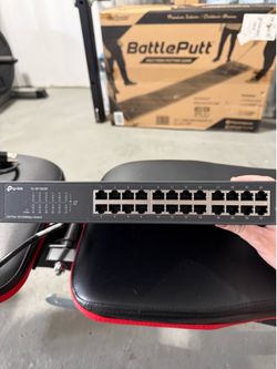 USED: TP-Link 24-Port 10/100 Mbps Switch