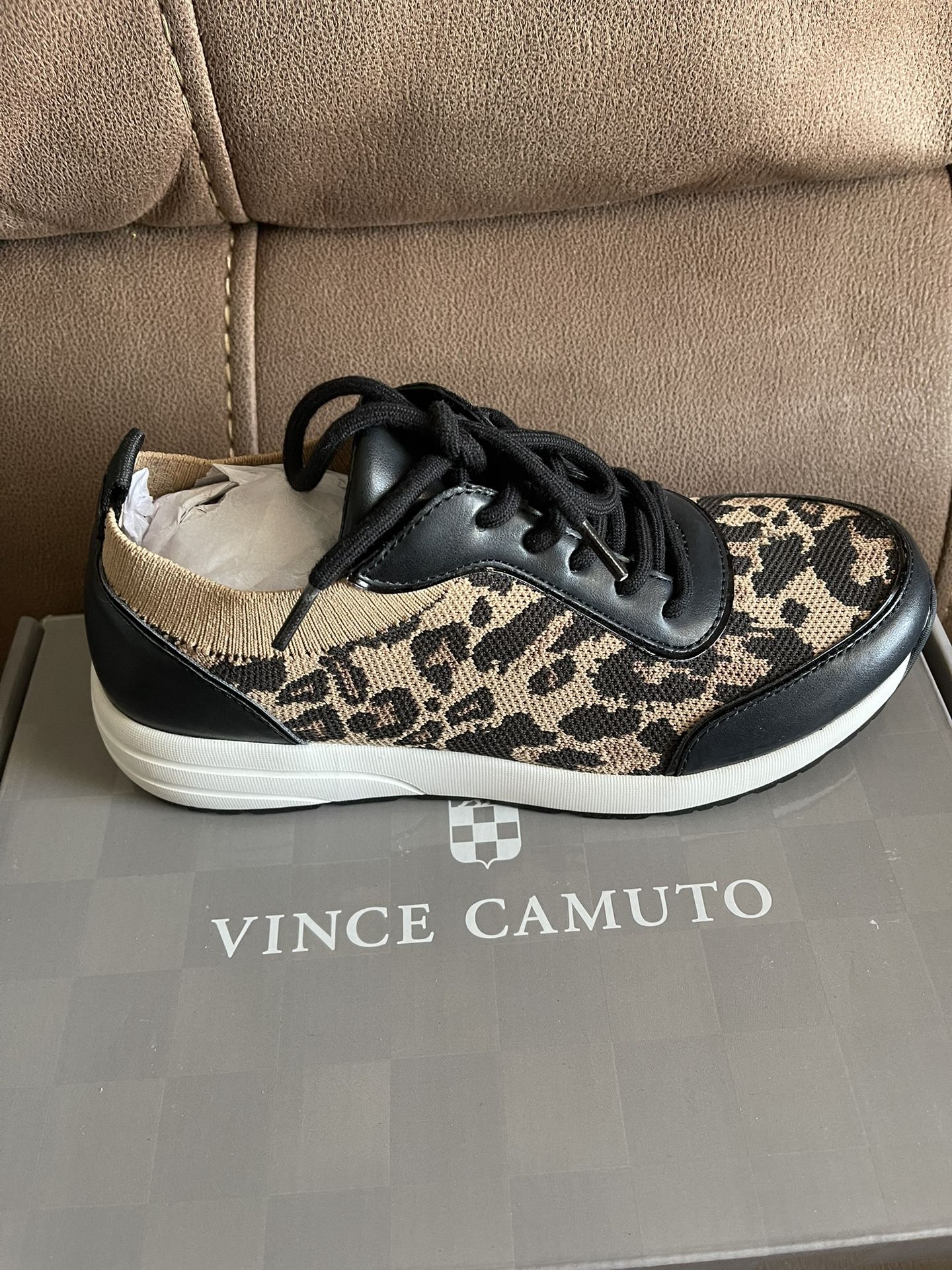 Vince Camuto Leopard Print Sneakers Size 7.