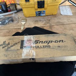 Snap On Dowel Puller