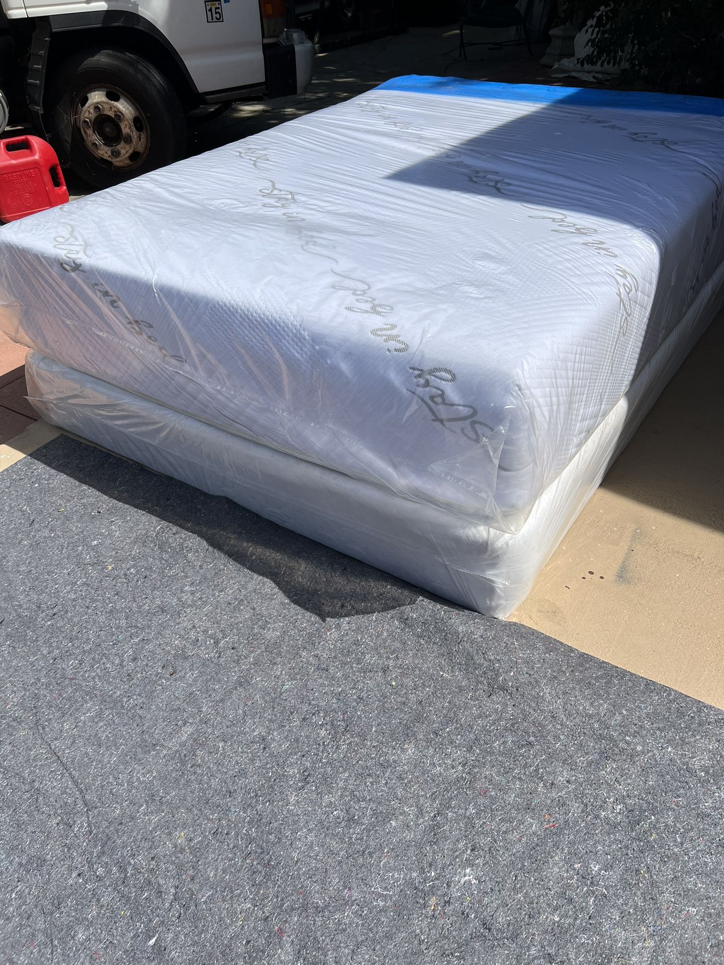 12” H Queen Gel Memory Foam Mattress And Box Spring Only
