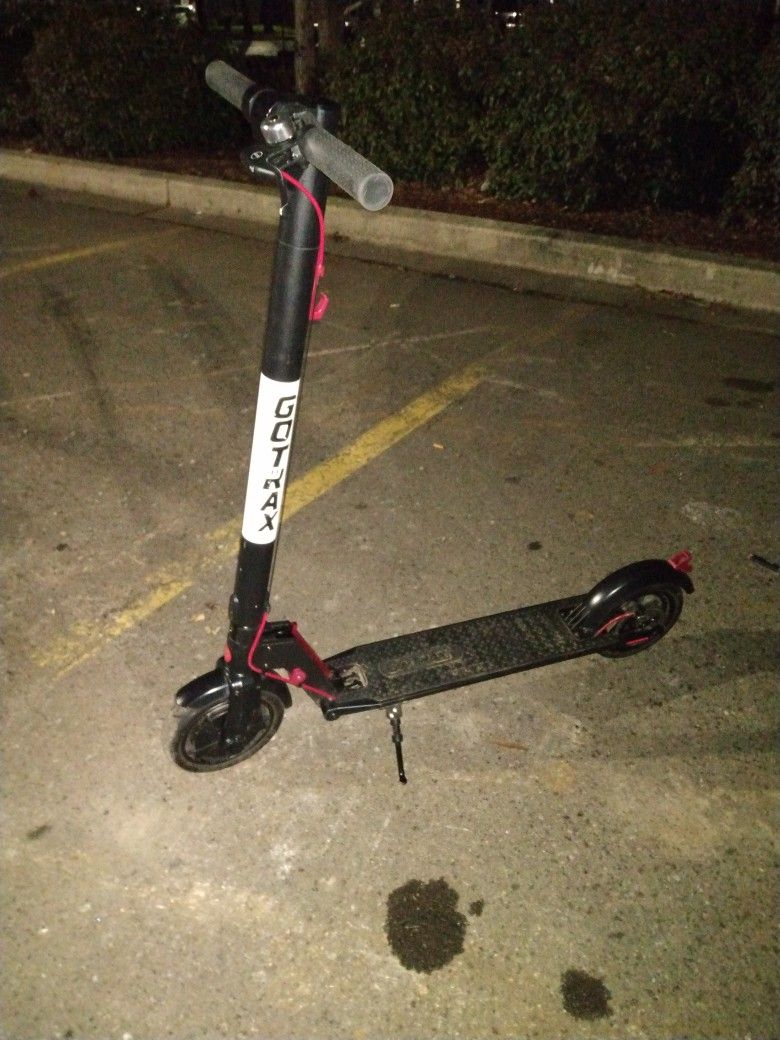 Gotrax XR Ultra Electric Scooter