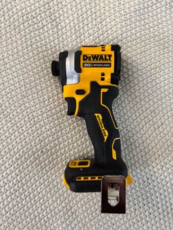 DEWALT ATOMIC 20V MAX 1/4” Brushless Impact Driver  TOOL ONLY