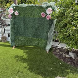 Faux green backdrop 7x7ft 
