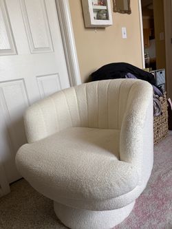 White makeup chair