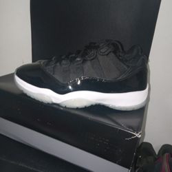 Air Jordan 11 Retro Space Jam Men Size 9.5  W/Box Authentic