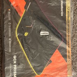 SteelSeries QCK Prism 
