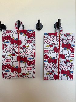 Hello Kitty Zippered Shoe Pouches Set of 2