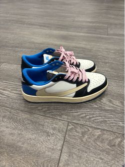 Nike Air Jordan 1 Low Travis Scott Fragment
