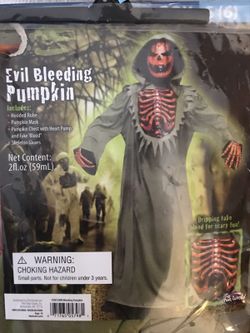 Bleeding Pumpkin Yooth Halloween Costume. Size Small(6). Brand New