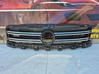 2012 2013 2014 2015 2016 2017 VOLKSWAGEN TIGUAN FRONT BUMPER GRILLE GRILL ORIGINAL USED
