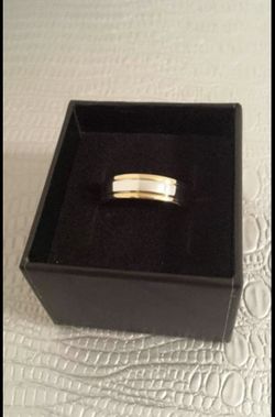 Men Ring platinum and gold