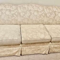 Sofa set: 2 and 3 Seater