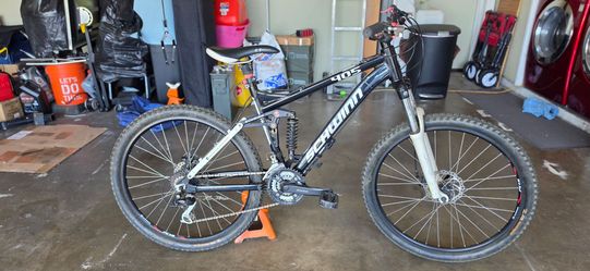 Schwinn 405 full suspension Mountain bike 26inch