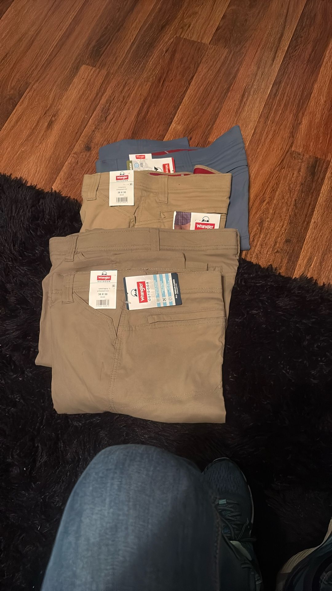 Brand New Men’s Wrangler Pants. Size 38x30
