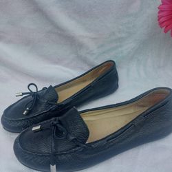 MICHAEL KORS  LEATHER DARK BLEUE SHOES 