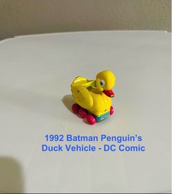 Batman Returns The Penguin's Duck Vehicle Loose 2.5" Die-cast Car 1992