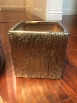 Silver flower vase