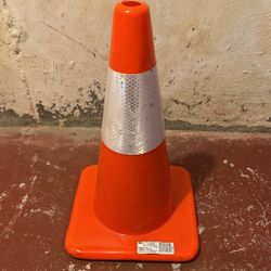 3M Reflective Safety Cone, 11 1/2 x 11 1/2 x 18, Orange