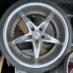 Nissan Z370 wheel 