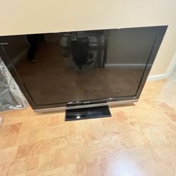 Sony Bravia 40 Inch TV With Bose Home Theater