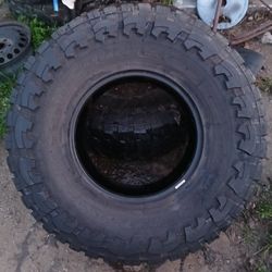 37x12.5/17 Toyo OpenCountry Tires Only 2 Tires $100