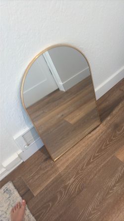 Mirror for vanity