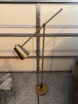 Floor lamp