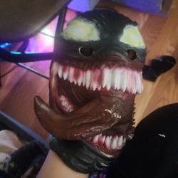 Venom Mask 