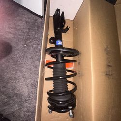 New Front Struts Fits 2012 To2014 Toyota Camry 180.00