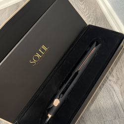 SOLEIL HAIR STRAIGHTNER! 