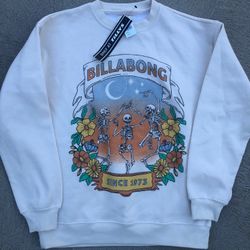 Tilly’s Brand New Women’s Billabong Sweatshirt Size Medium