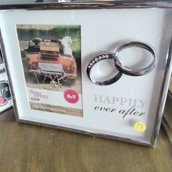 Mr And Mrs Frames
