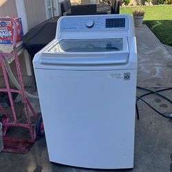 Selling Washer LG