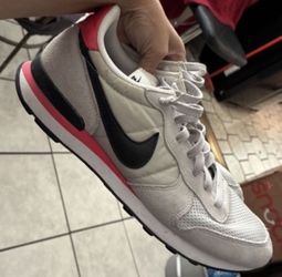 Men's Nike Size 10.5