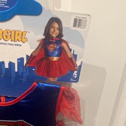 Supergirl Halloween Costume Size 8-10 (5-7 Years)$20 OBO