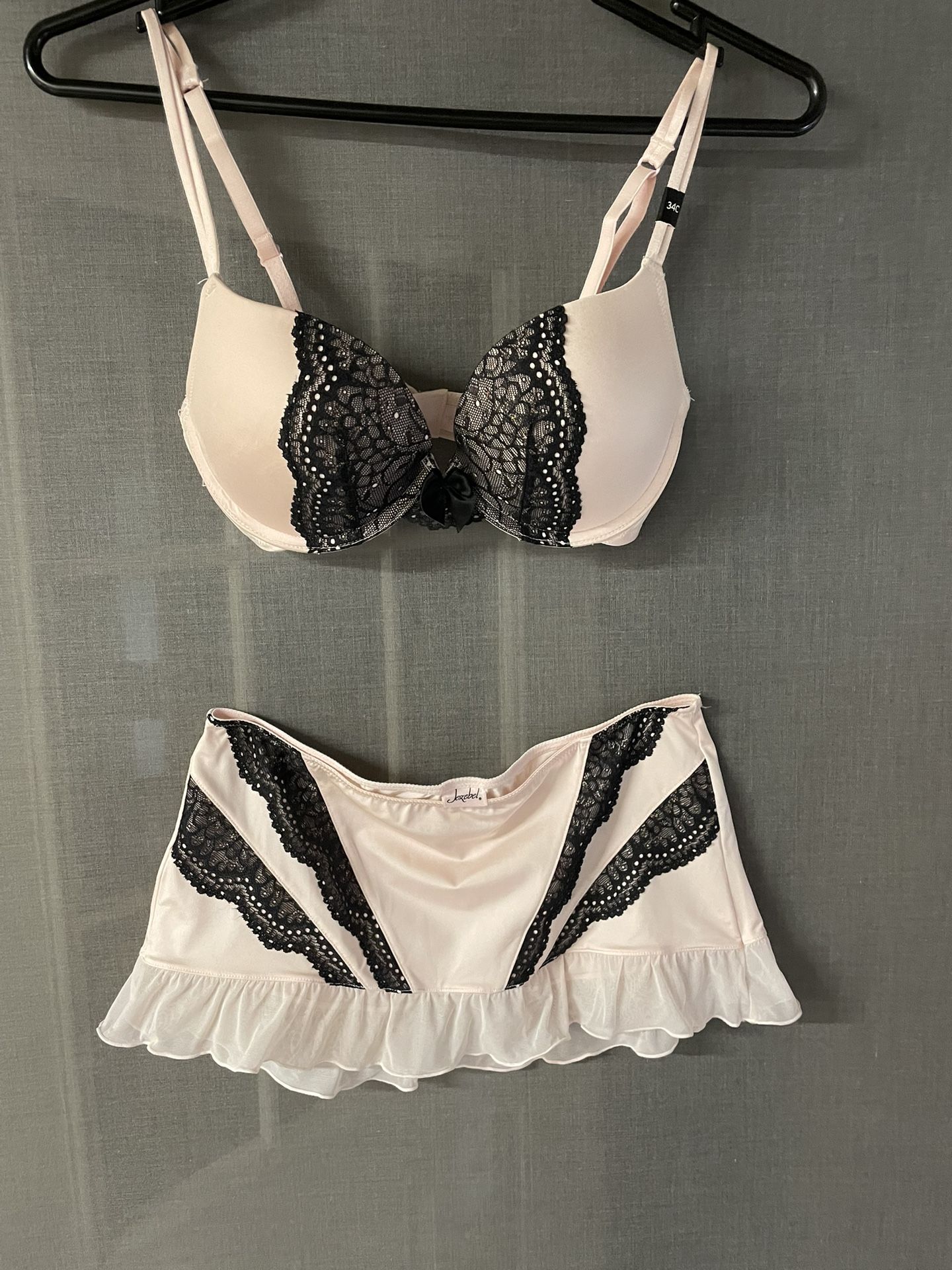 Lingerie set