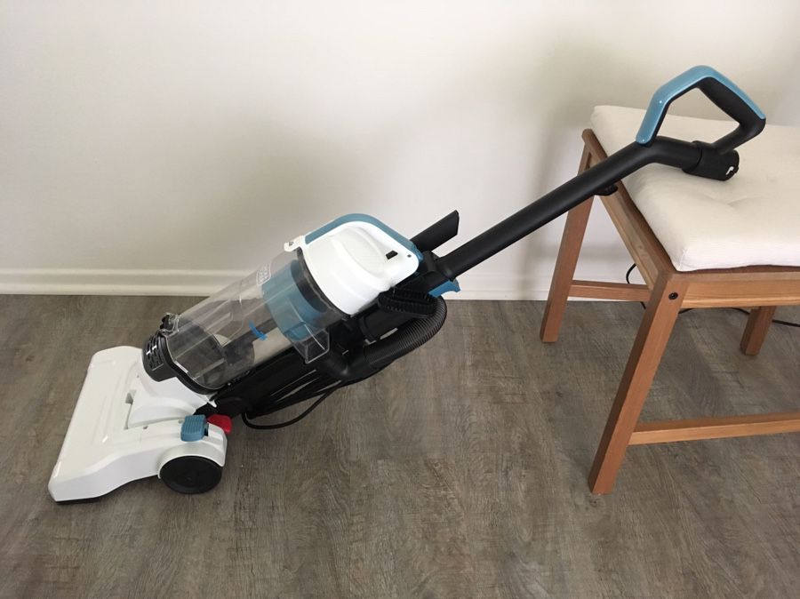 Black+Decker air swivel vacuum for Sale in La Habra, CA - OfferUp