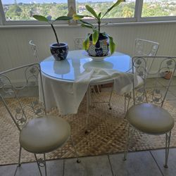 Glass Top Dining Table And 4 Chairs
