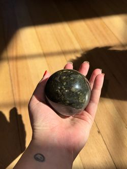 Obsidian sphere