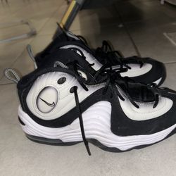 Men’s Nike Air Penny 2 Panda Size 9