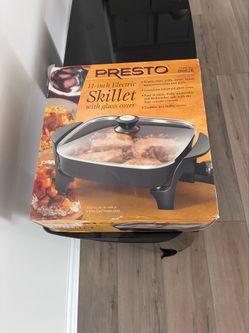 Presto 11-in Skillet w/ Glass Cover