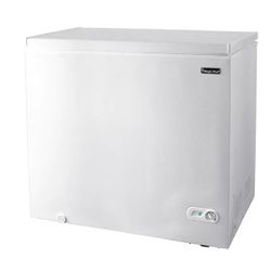 10 Cubic Ft  Magic Chef Chest Freezer New